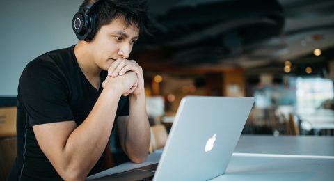 7 Questions You Must Ask Yourself to Know if Online Education is Worth It
