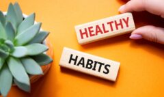 Healthy,Habits,Symbol.,Concept,Word,Healthy,Habits,On,Wooden,Blocks