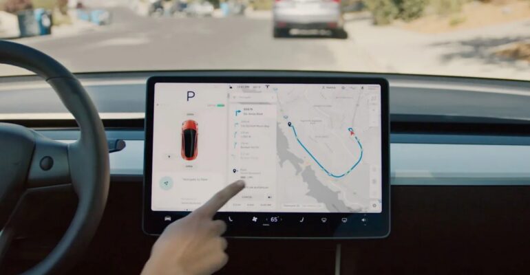 tesla-autopilot-2